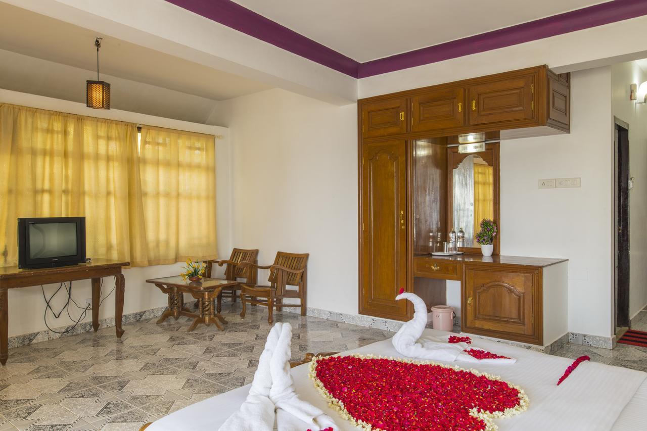 Surya Beach Resort コーバラム エクステリア 写真